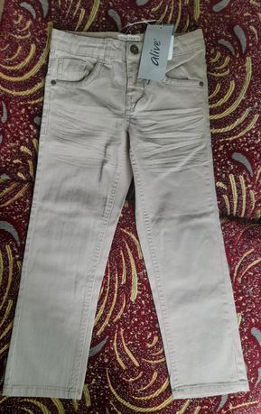 Светлые джинсик  Alive, рост 116