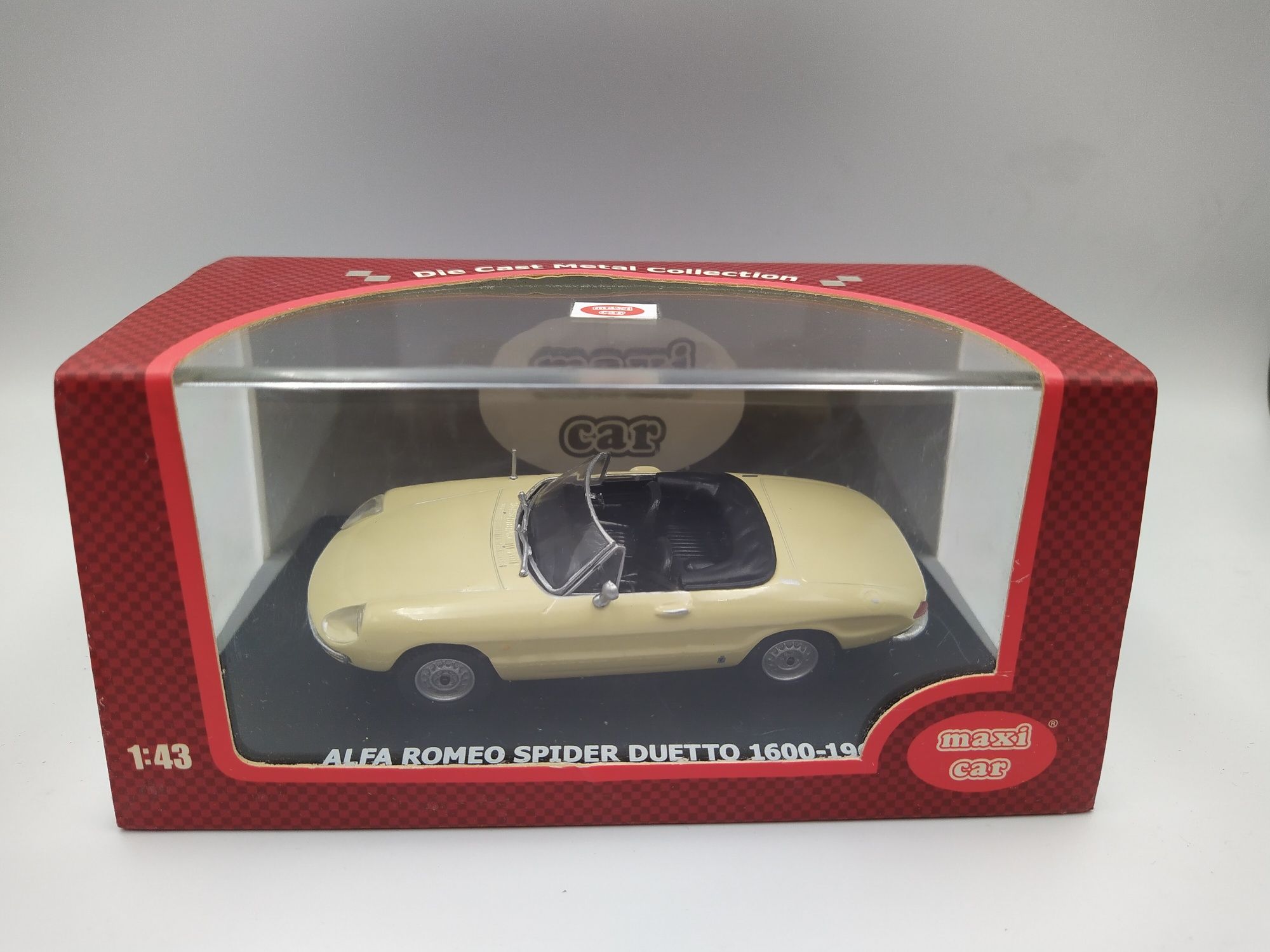 Alfa Romeo Spider Duetto Skala 1:43