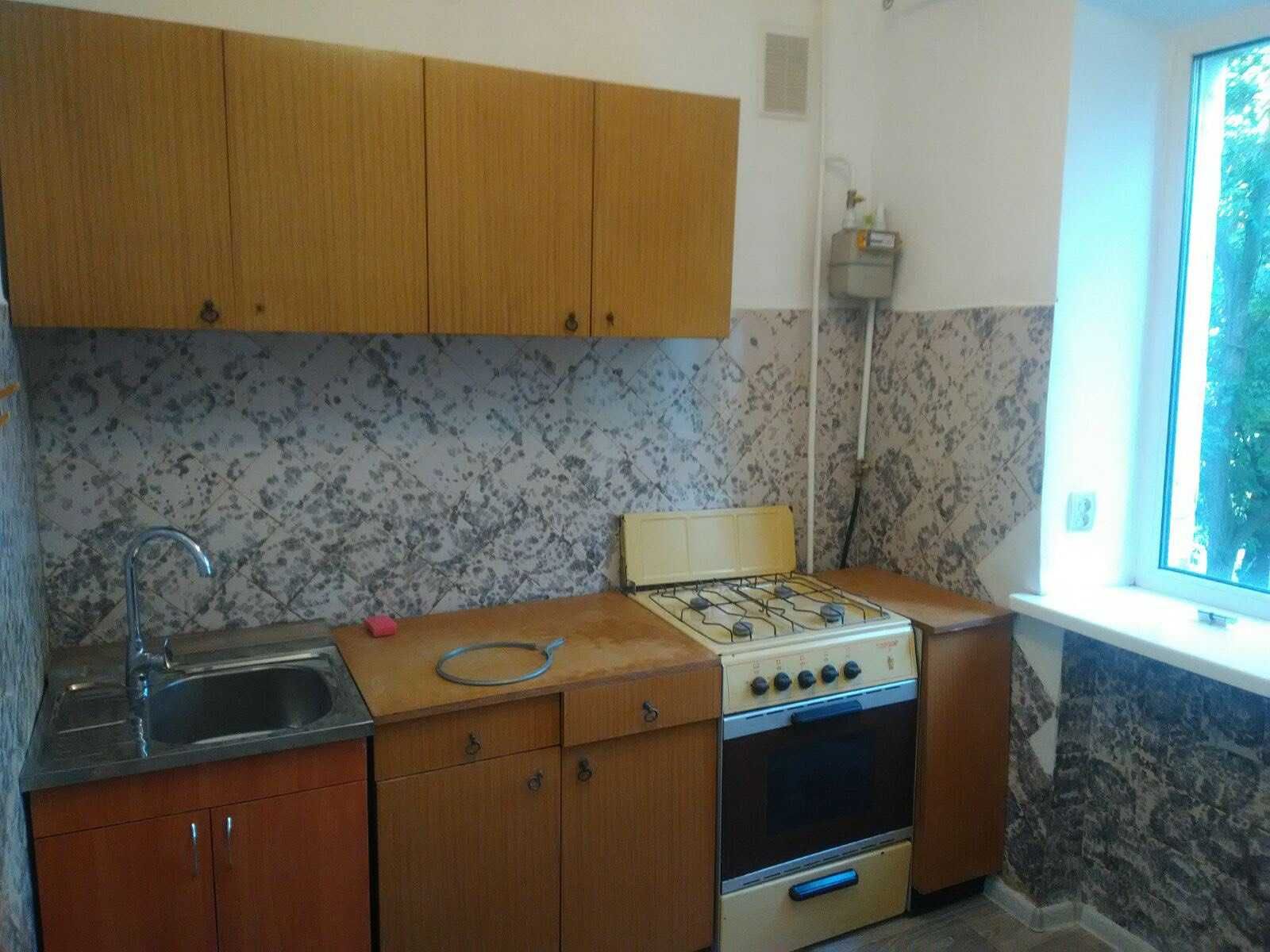 ЦЕНТР !   2 ком Чешка,    52 м2 ,  2/5к , Хозяин