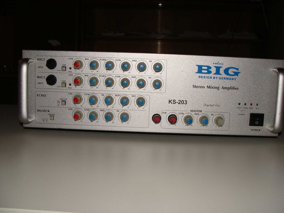 Активний мікшерний пульт BIG KS203