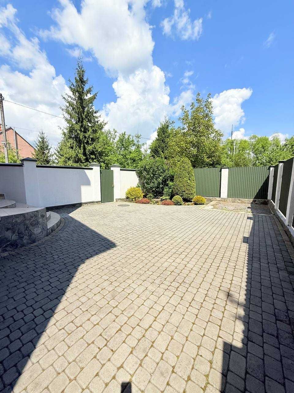 Продаж будинку в Брюховичах, 164 м.кв., вул. Проліскова.