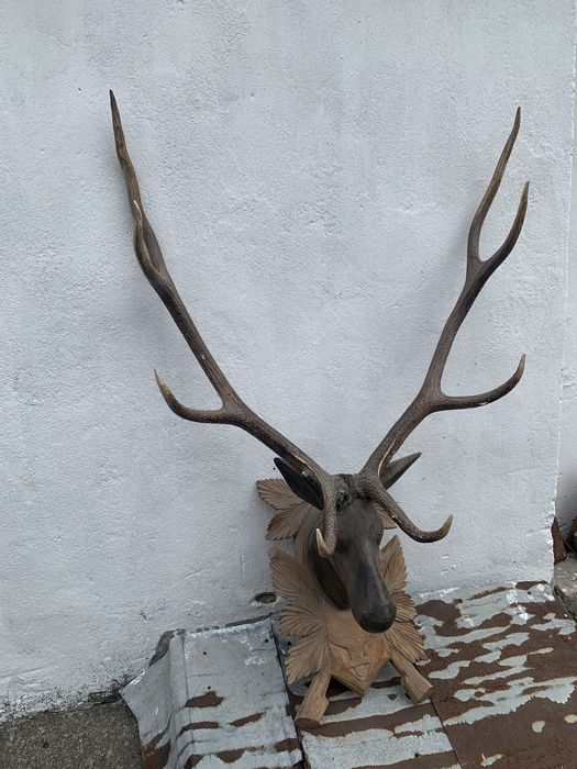 Сувенір із натуральних рогів оленя