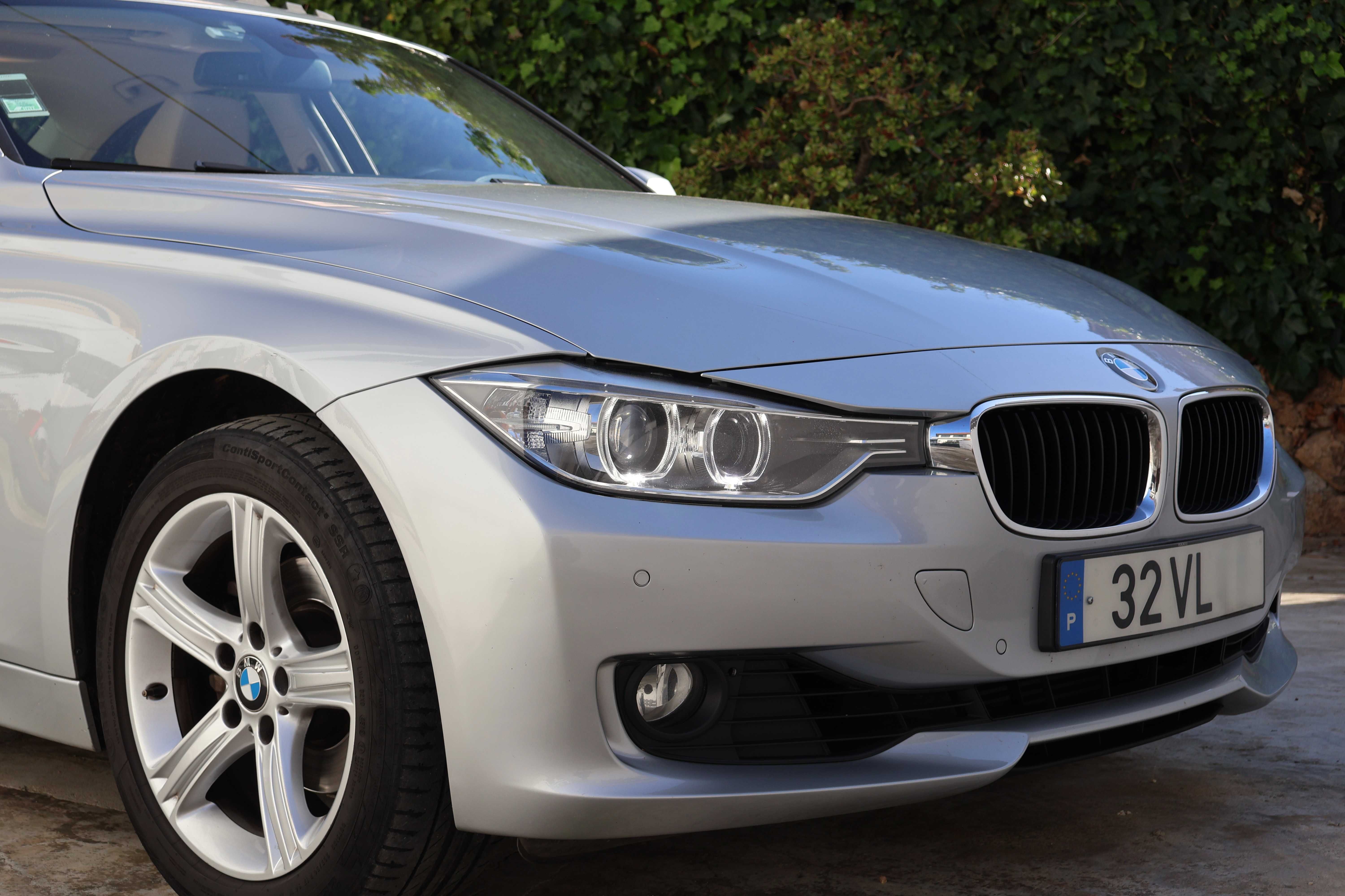 BMW 320i 2.0 Gasolina Automático • APENAS 104.000 km • IMPECÁVEL