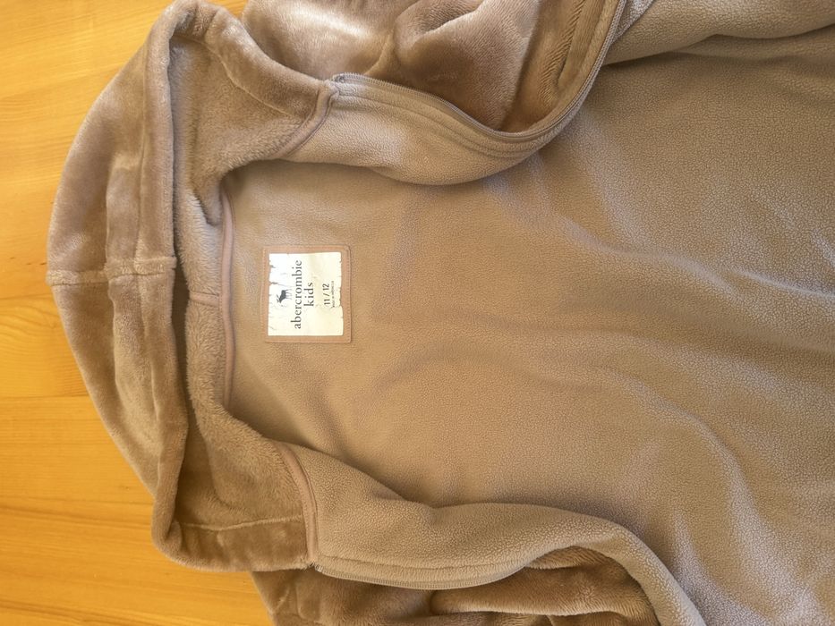 Polar Abercrombie kids  r. 11/12