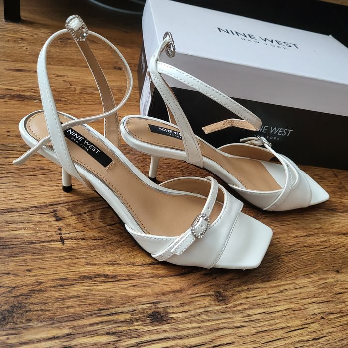 Nowe buty ślubne 36 białe sandałki obas szpilki Nine West paski niskie