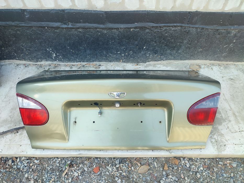 Крышка багажника на Део Ланос Сенс Daewoo Lanos Sens
