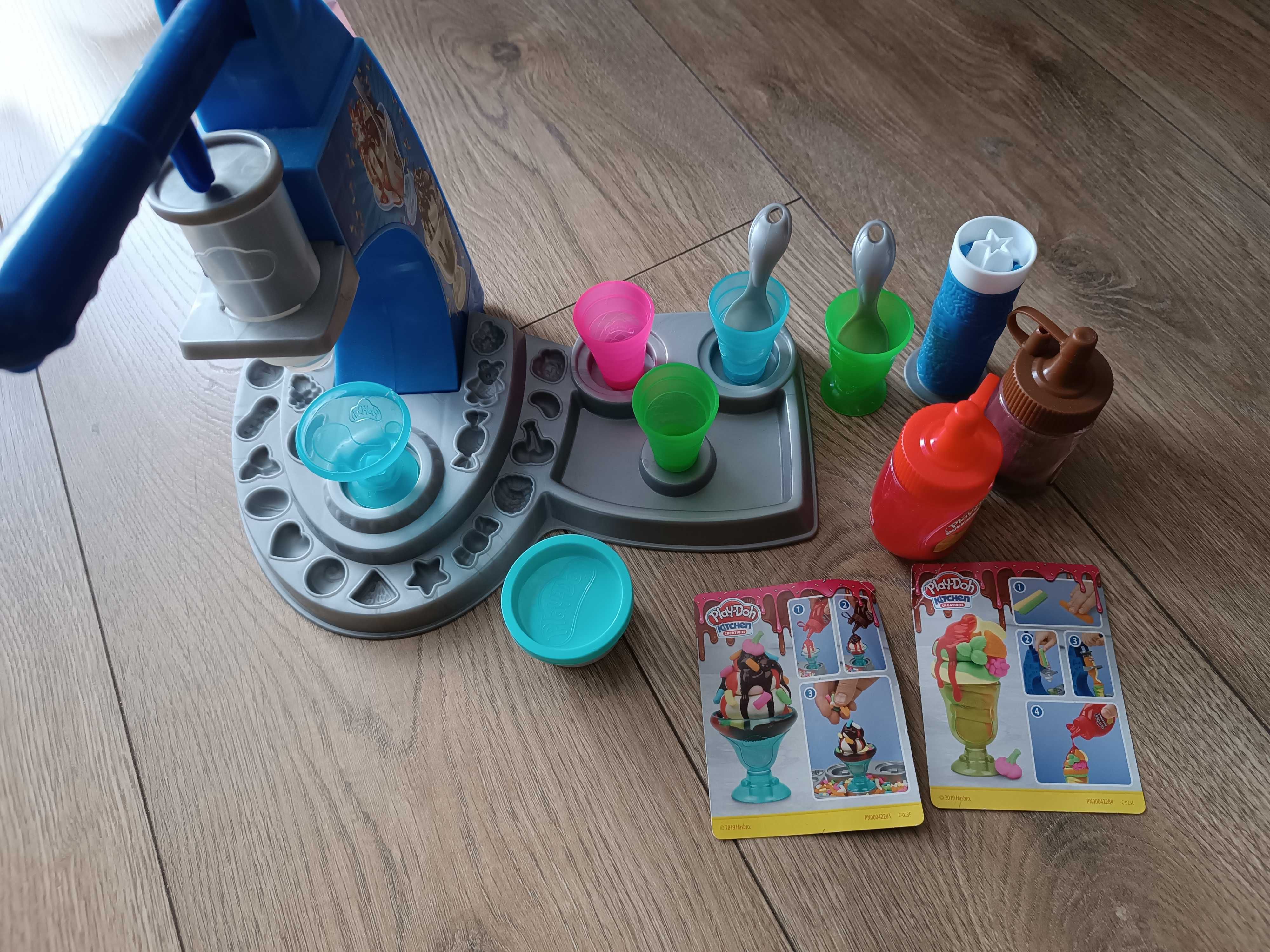 Playdoh 4 zestawy plus gratis