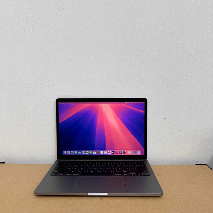 Macbook Pro 2022 { M2 | 8gb | 256 gb) Гарантія . 27542SV