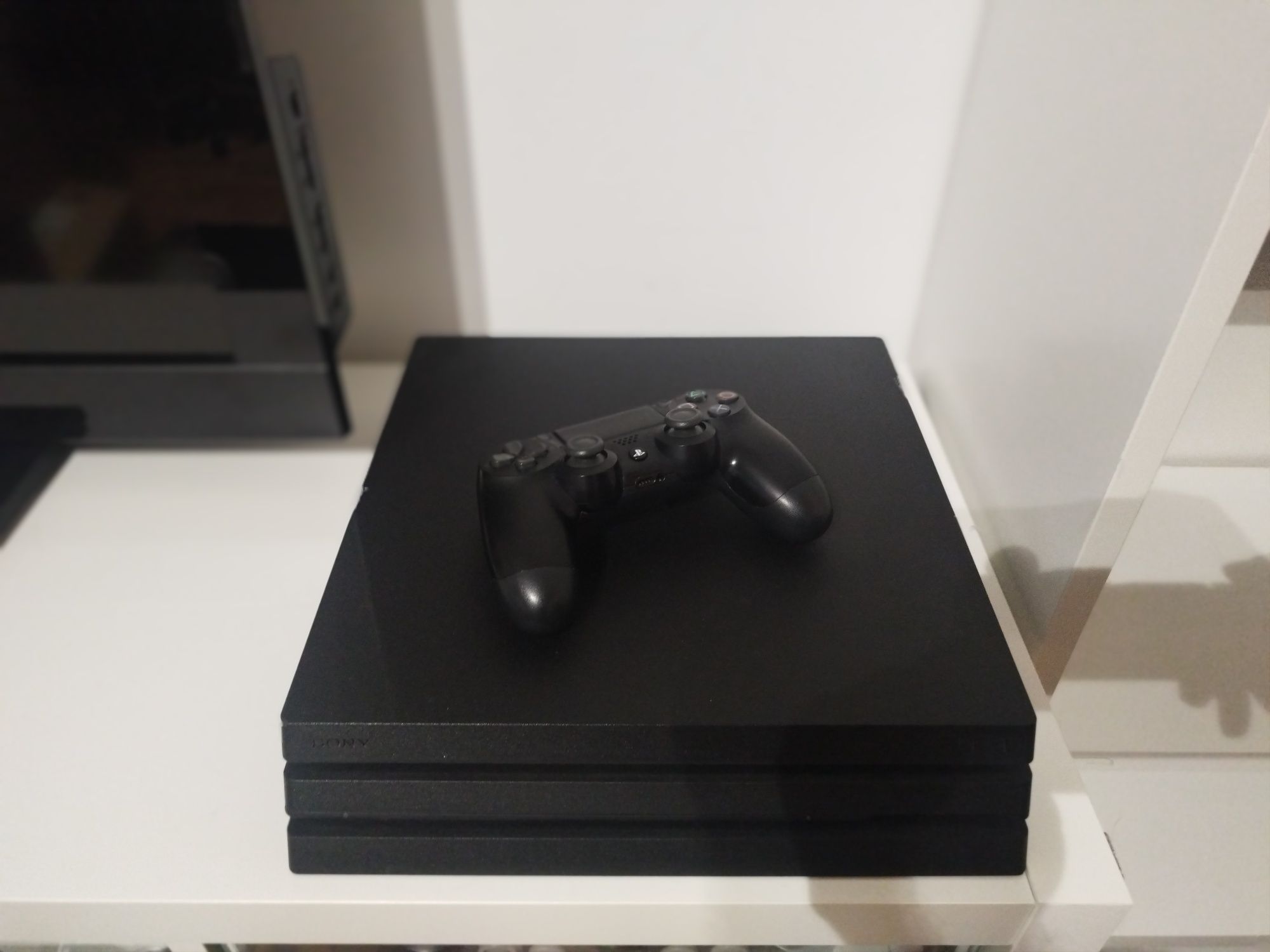 Ps4 Pro como nova