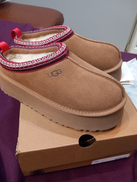 Buty typu UGG, rozm. 40,  nowe w pudełku
