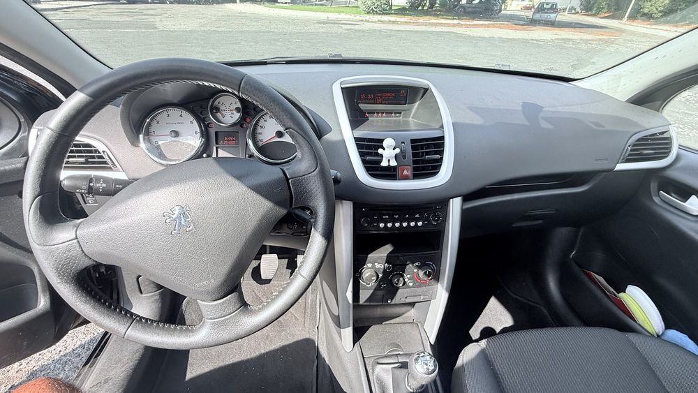 Peugeot 207 1.4 Vti Active 2011