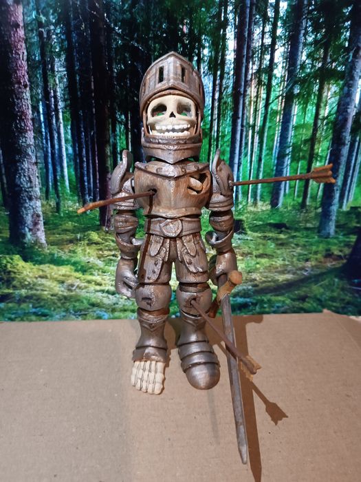 Скелет в обладунках. Лицар