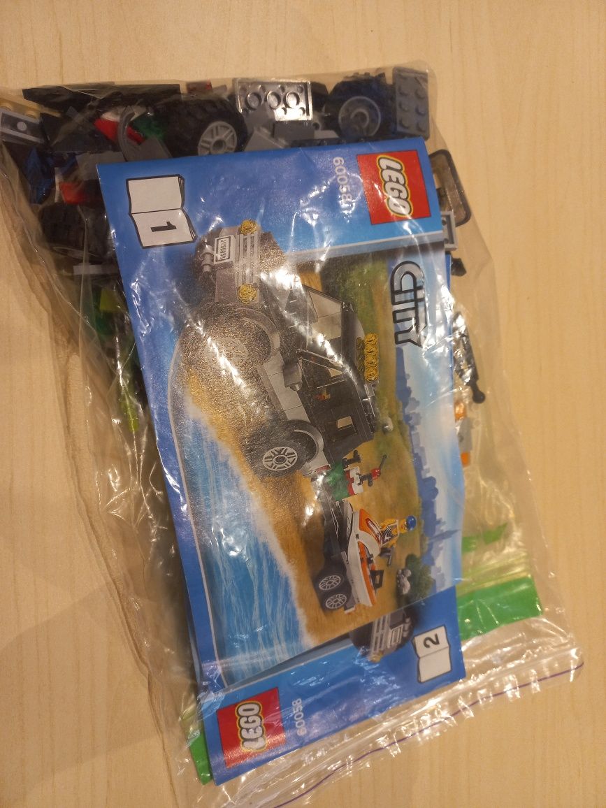 LEGO City 60058 (позашляховик)