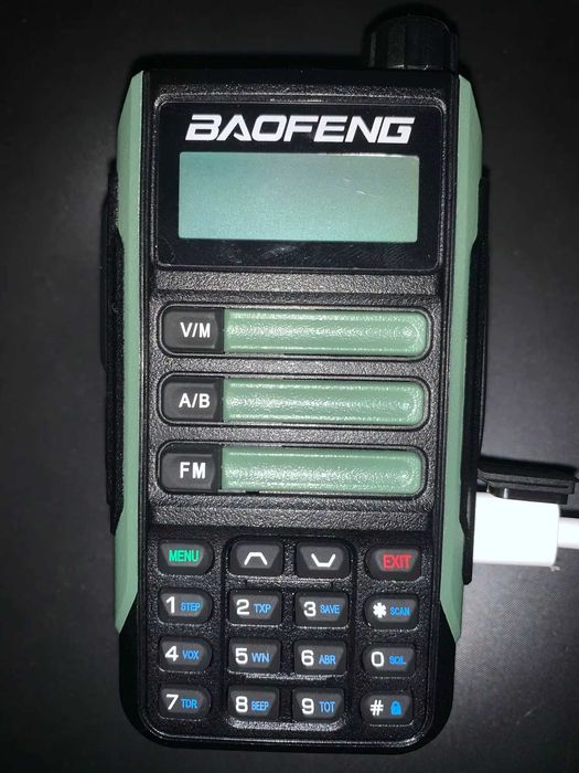 Рация BaoFeng UV 10-15 ват  Водонепроницаемая Высокая мощность