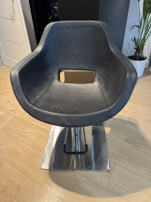 Fotel fryzjerski lore s