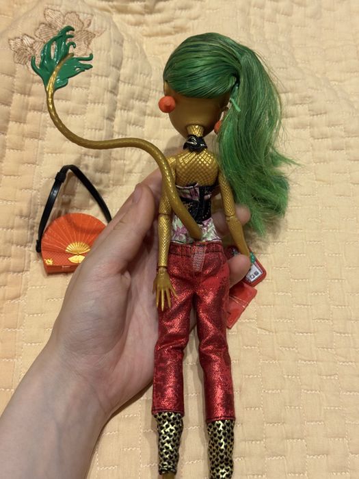 Дженіфер Лонг Монстер хай