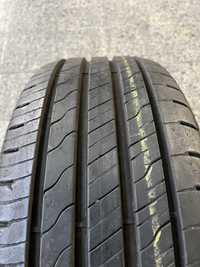 Pneus semi-novos 215/50R17