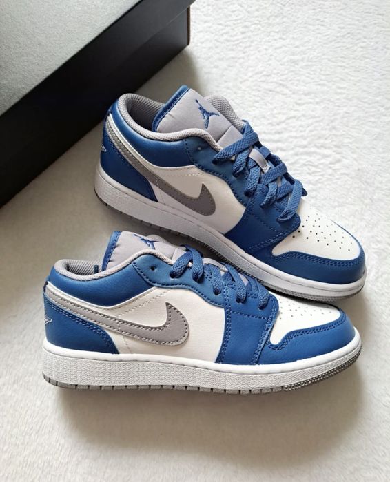 Nike Air Jordan 1 Low - True Cement
