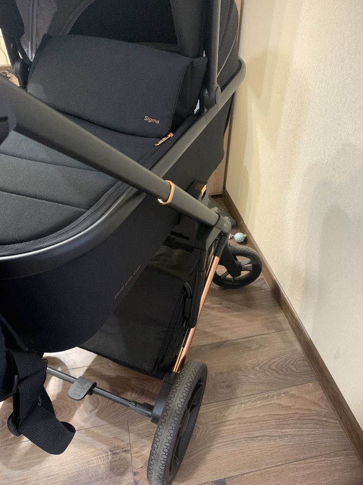 Продам дитячу коляску Carrello Sigma 2в1