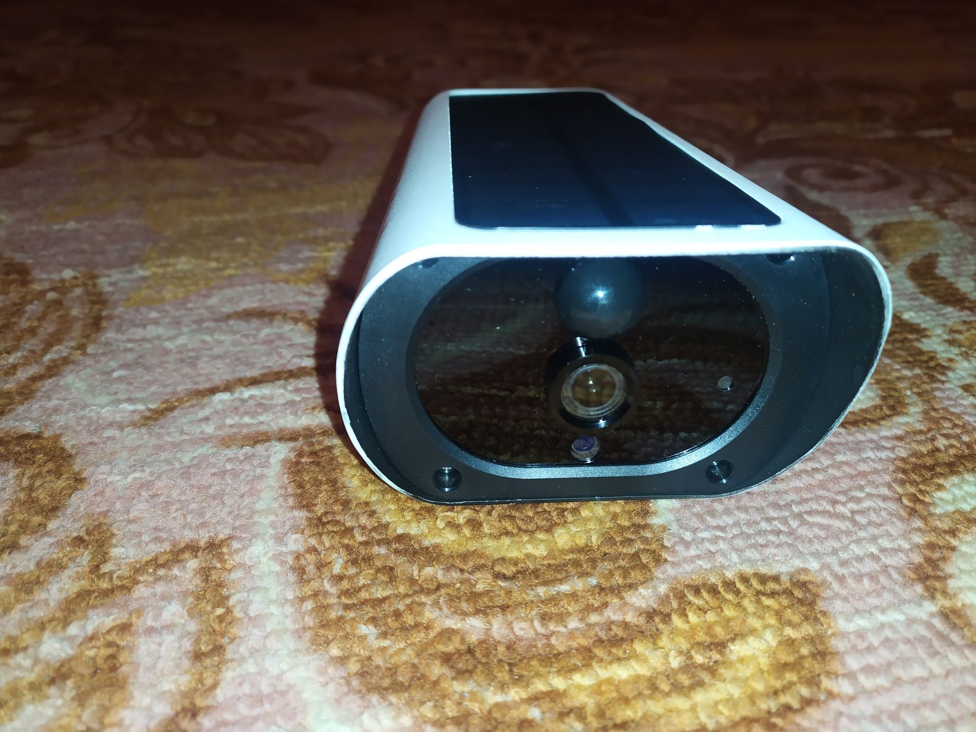 IP камера видеонаблюдения с солнечной панелью Solar Camera Y9 Wi-Fi 75