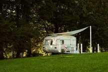 Pilwa 17 - Glamping na Mazurach przyczepki, camping, domki Mazury