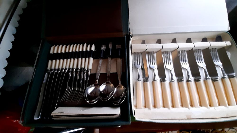 Набор столовых принадлежностей