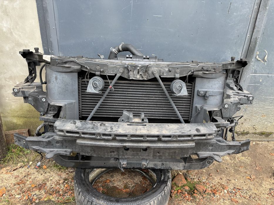 Jeep Grand Cherokee Lift 3.0 CRDI pas przedni chlodnice