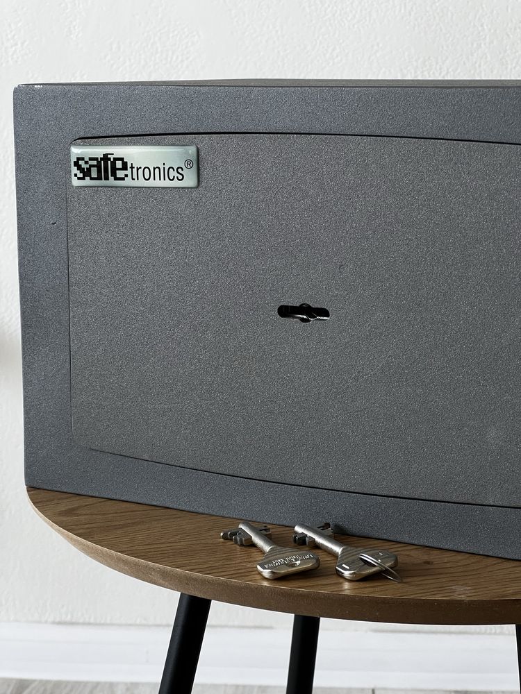 Сейф Safetronics NTL 20M
