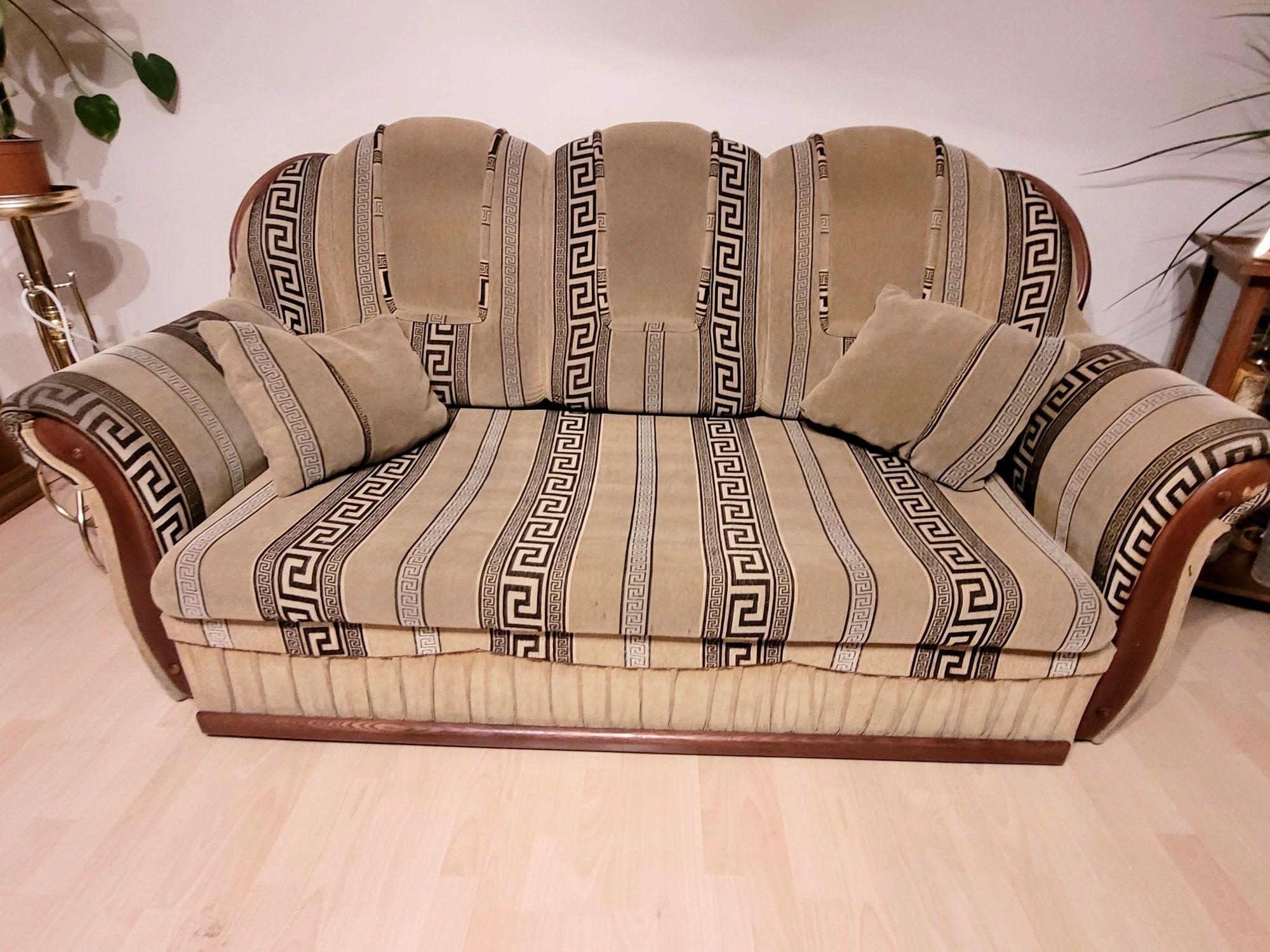 Zestaw 3 osobowa sofa 2x finka fotel 2x pufa