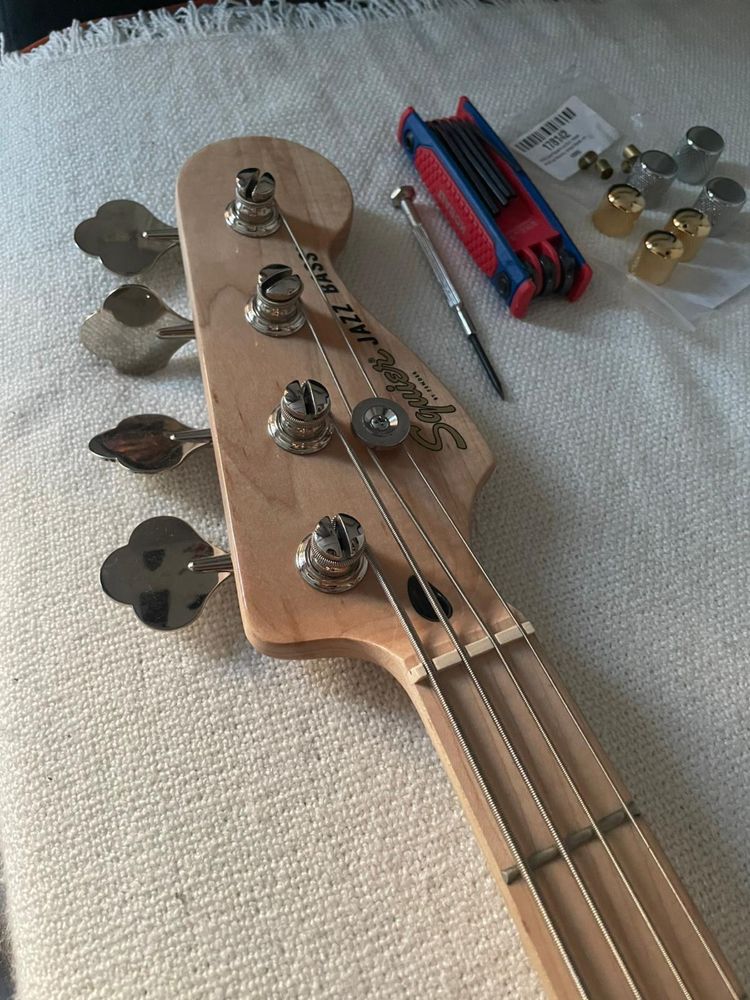 Squier Affinity Series Jazz Bass