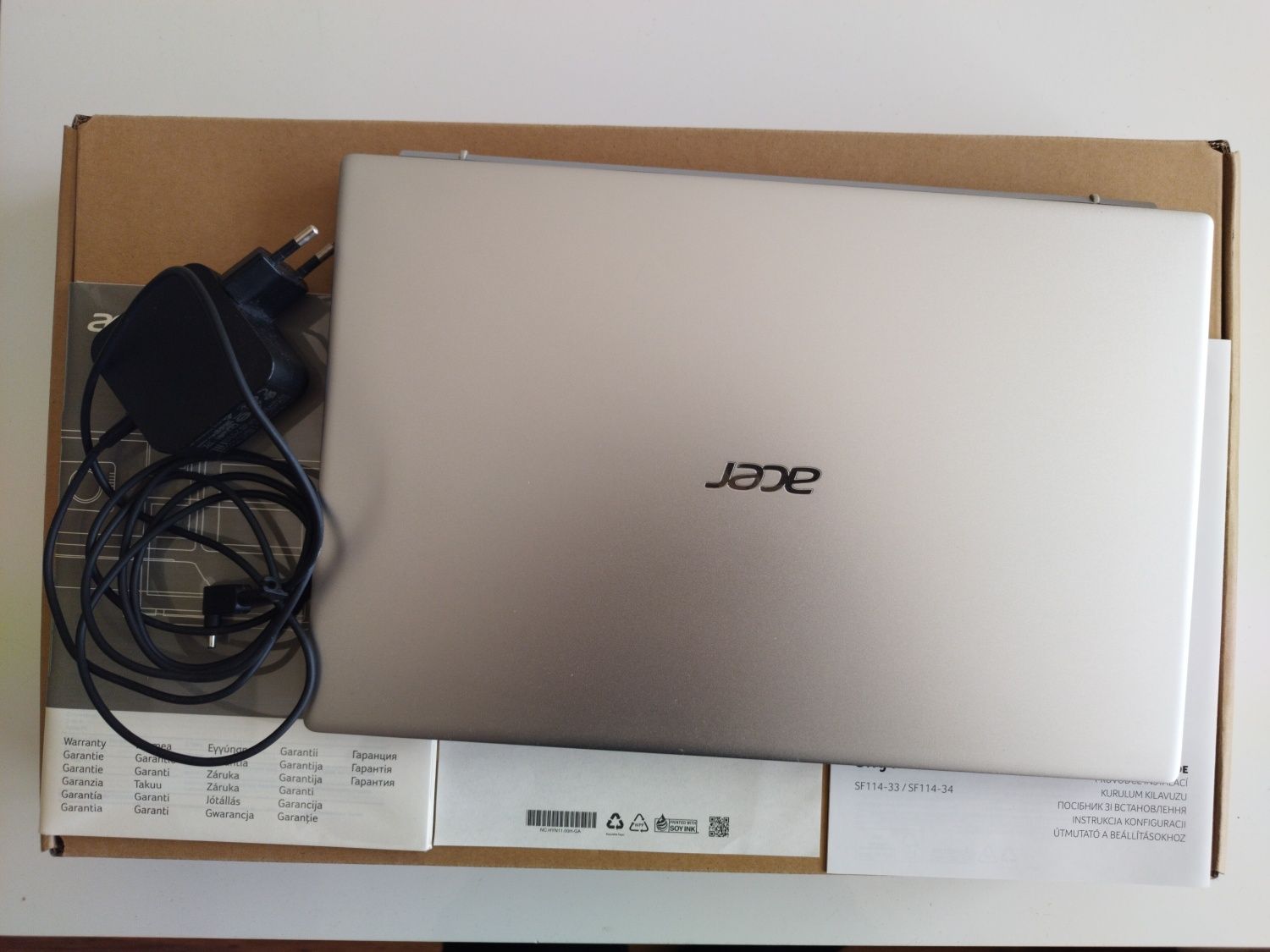 Laptop ACER Swift 1  4GB RAM 128GB