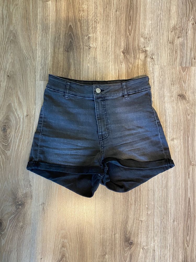 Krótkie spodenki jeansowe shorty H&M
