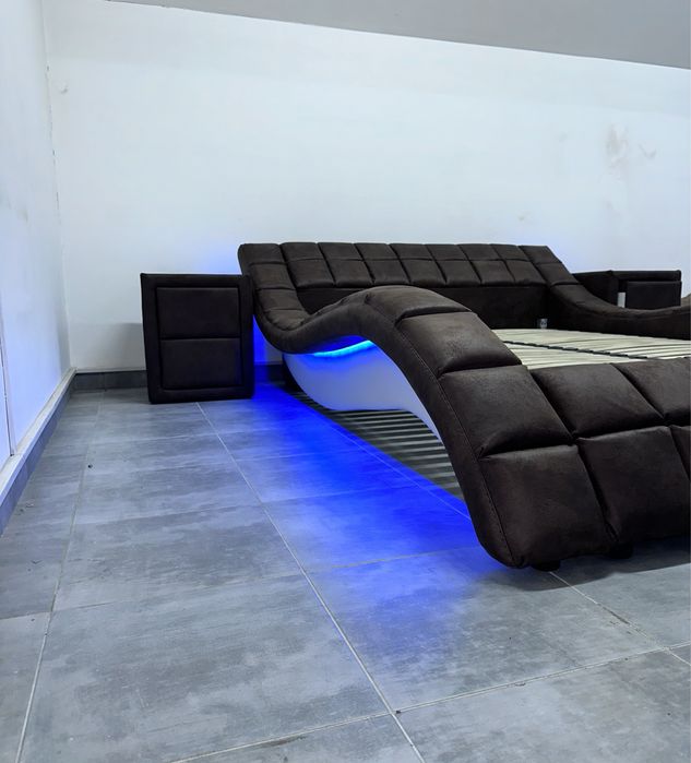 Двоспальне мʼяке ліжко 160 подіум Alibi