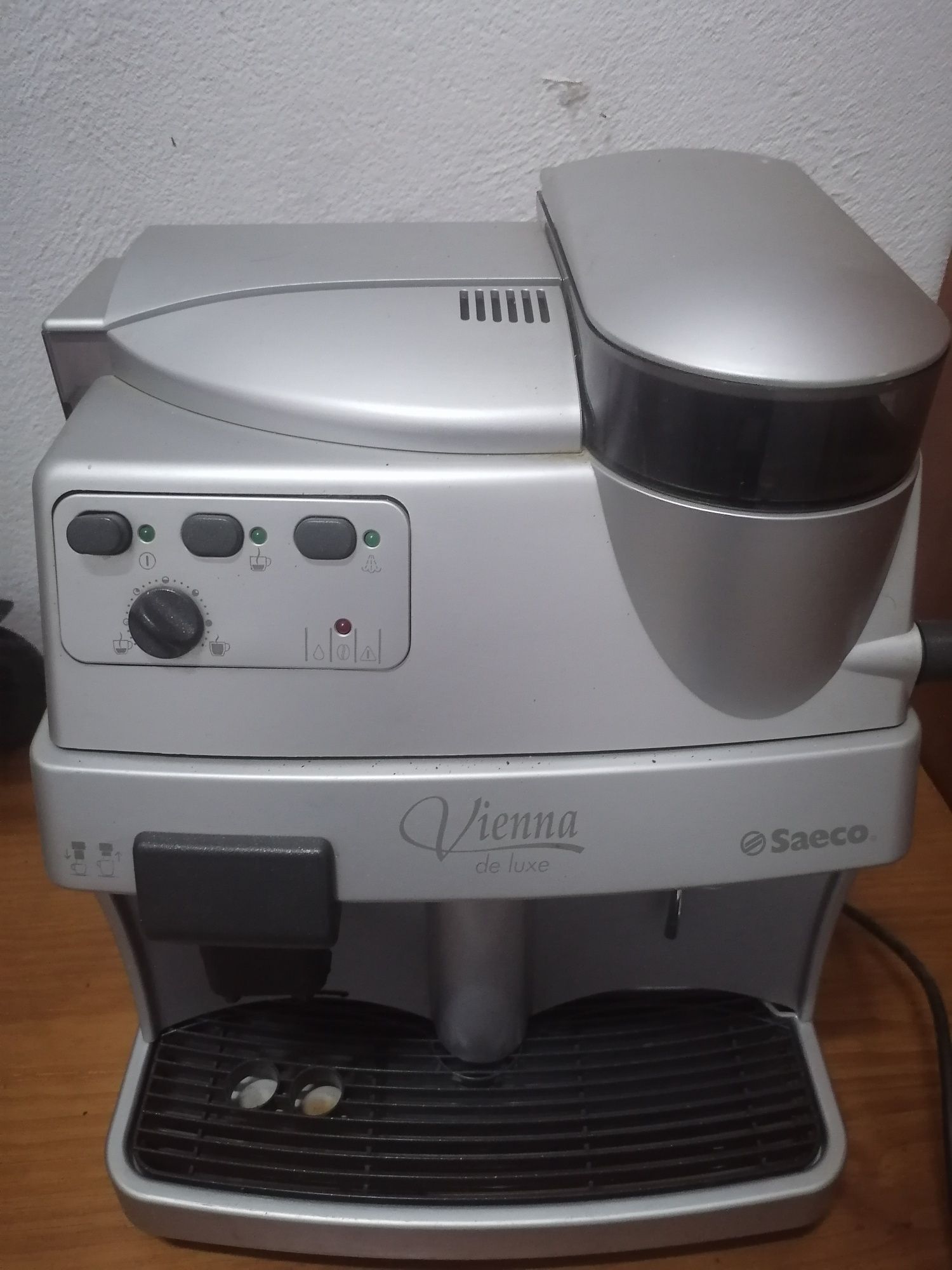 Máquina de café em grão