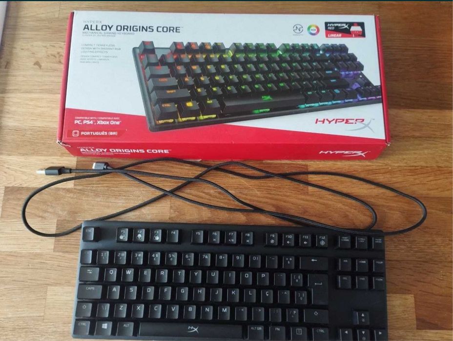 HyperX Alloy Origins Core Teclado mecânico interruptores Vermelhos PT