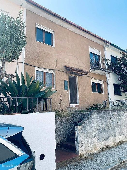 Moradia T6 para venda