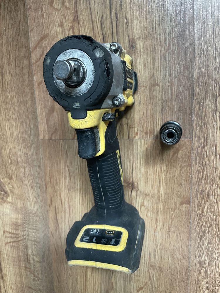 Klucz udarowy Dewalt dcf921