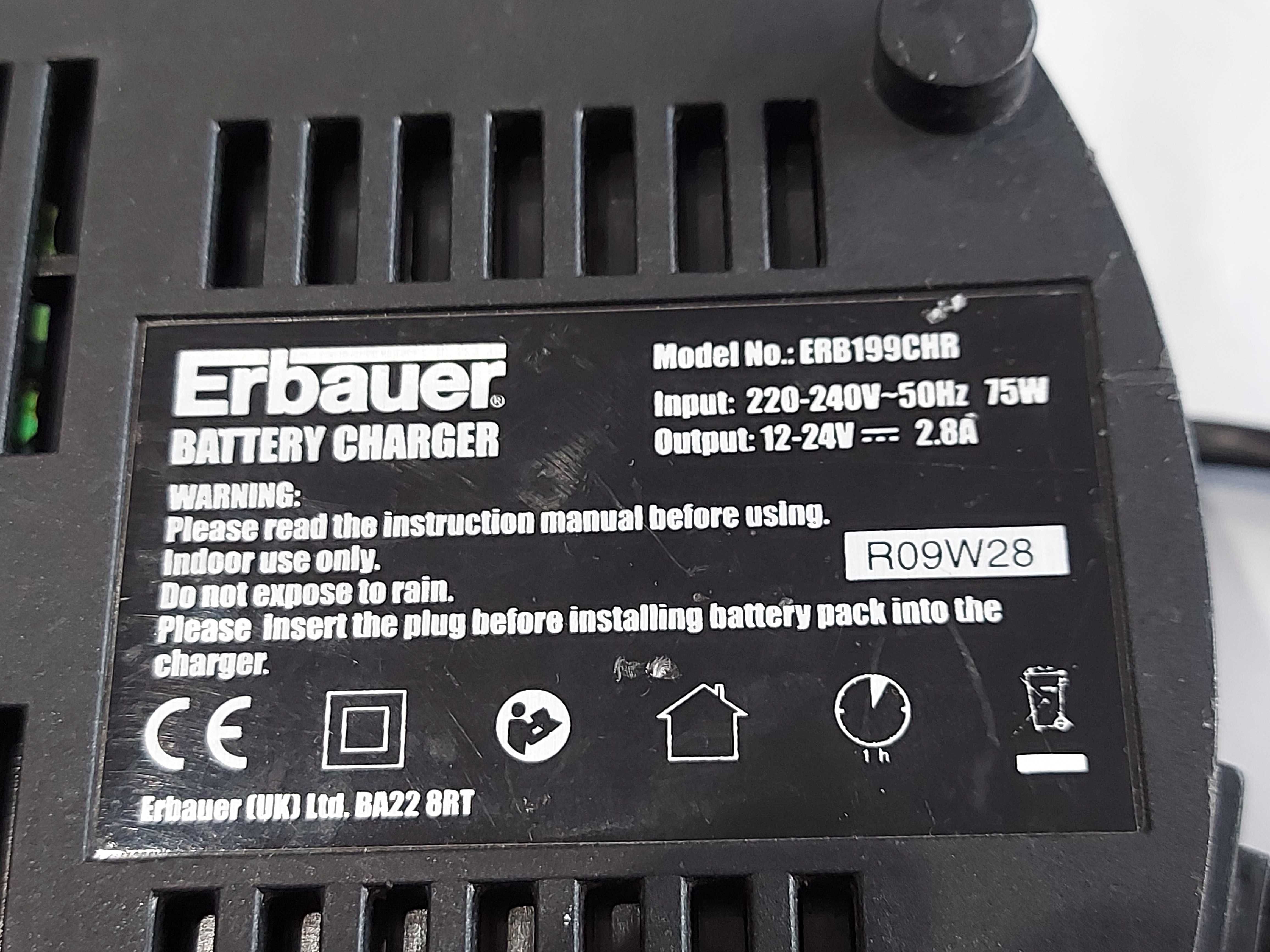 Ładowarka ERBAUER ERB199CHR 12 - 24 V 2,8 A