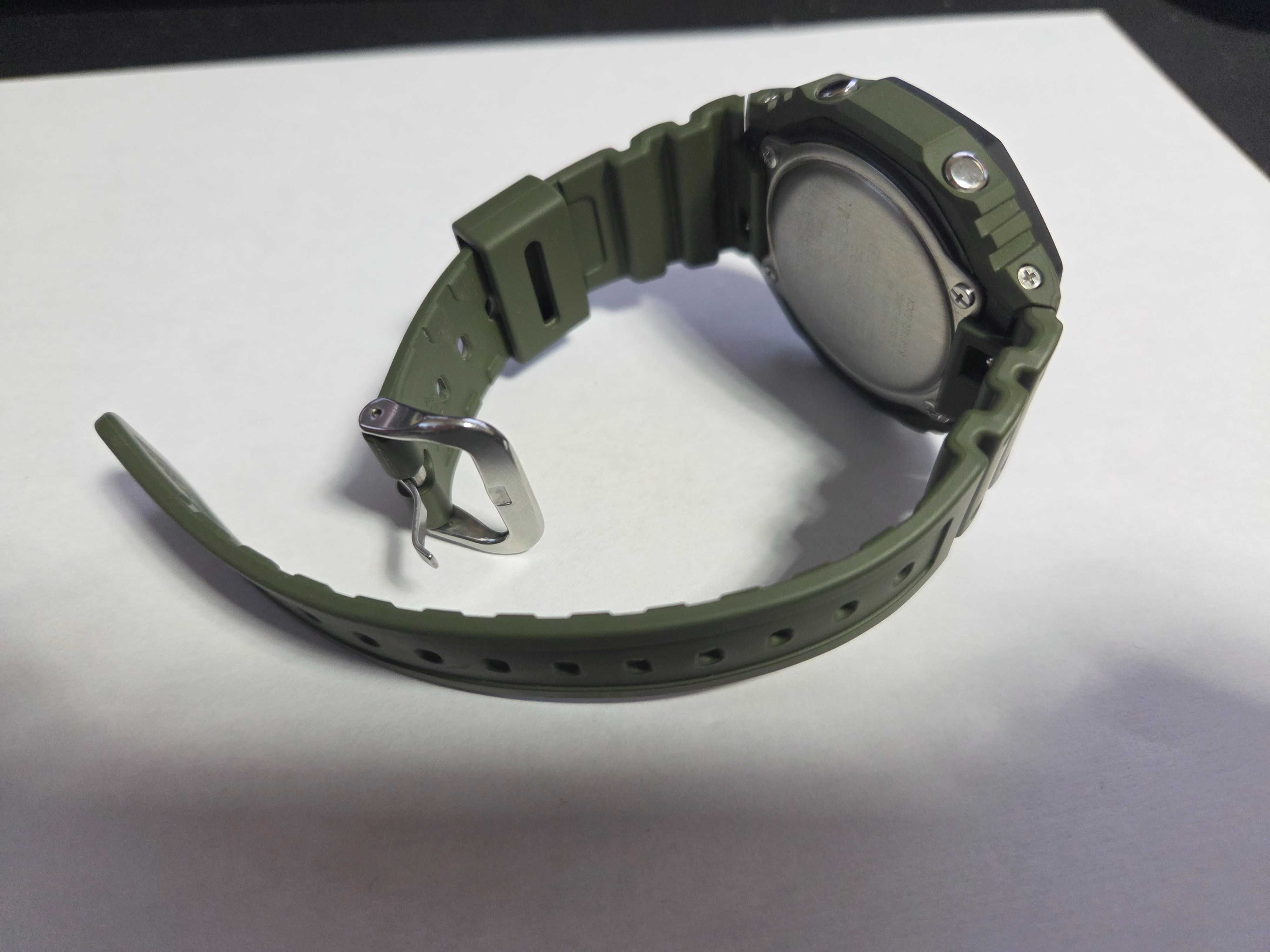 Zegarek Casio G-SHOCK GA-2110SU-3AER