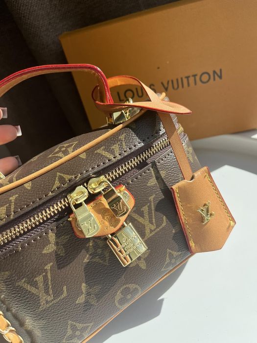 Сумка Louis Vuitton