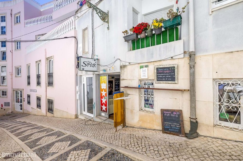 Bar No Centro Histórico De Lagos Para Venda