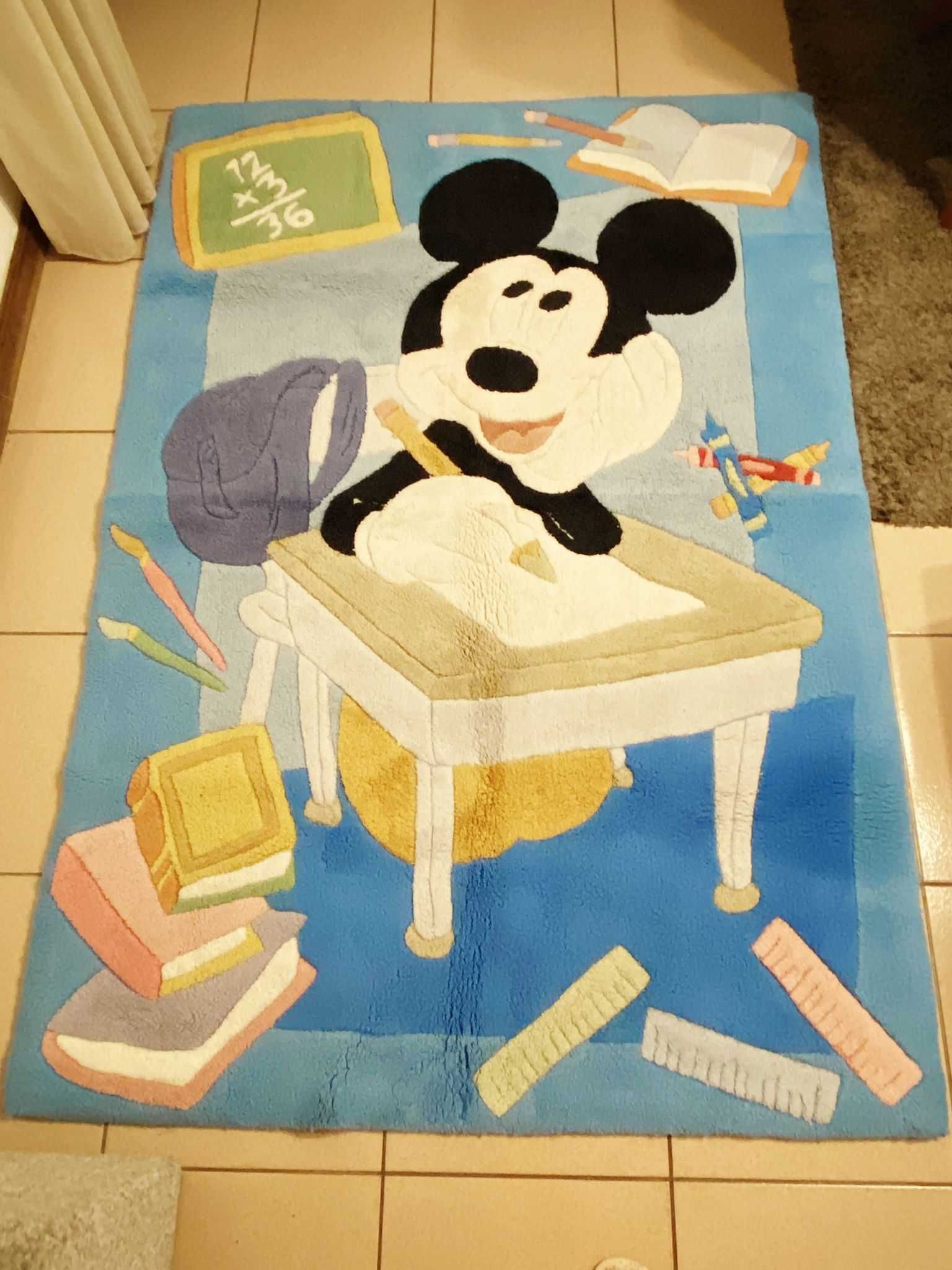 Quarto infantil completo em madeira transformável e com colchão
