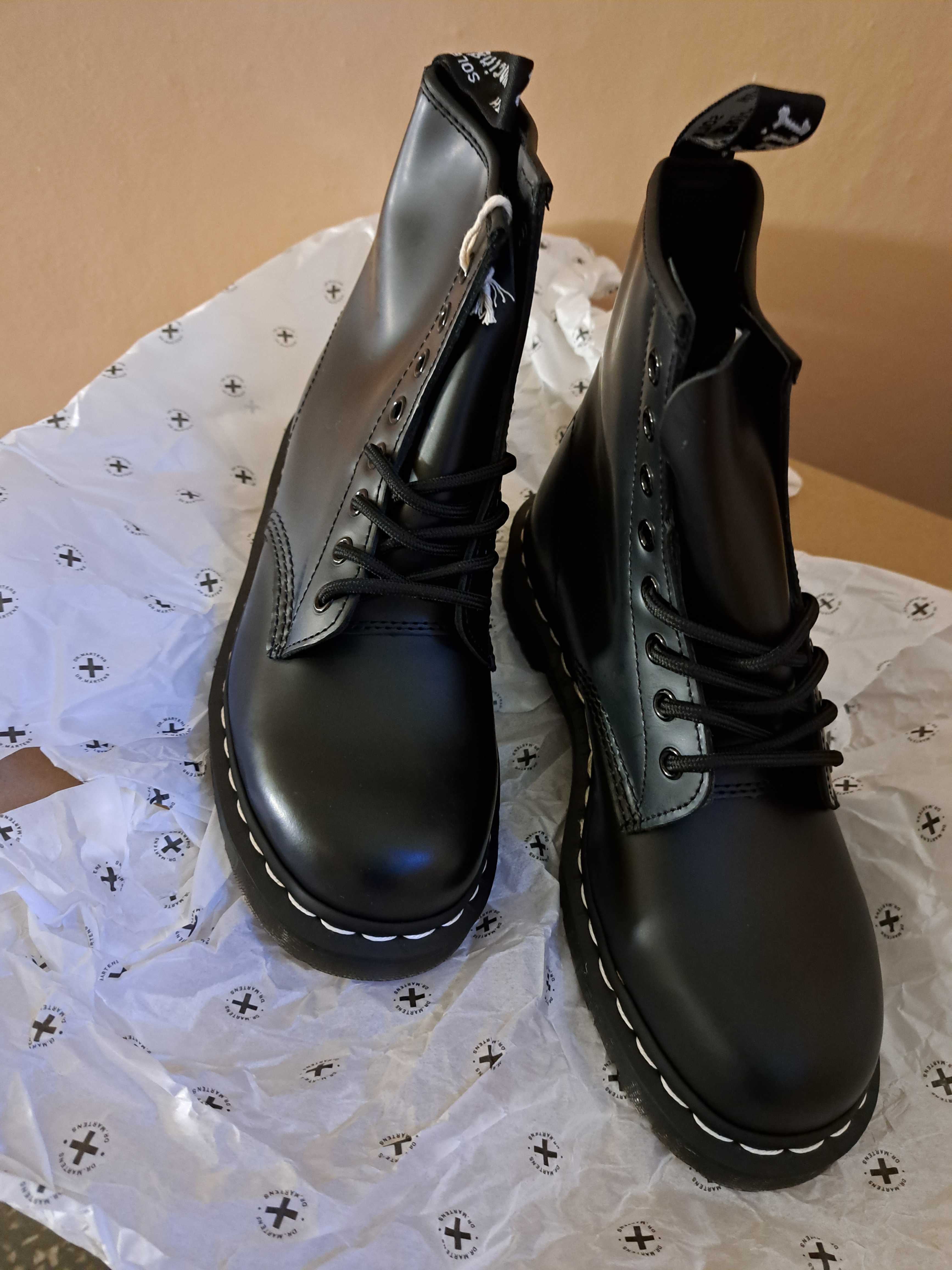 nowe buty Dr Martens 1460 czarne rozmiar 40