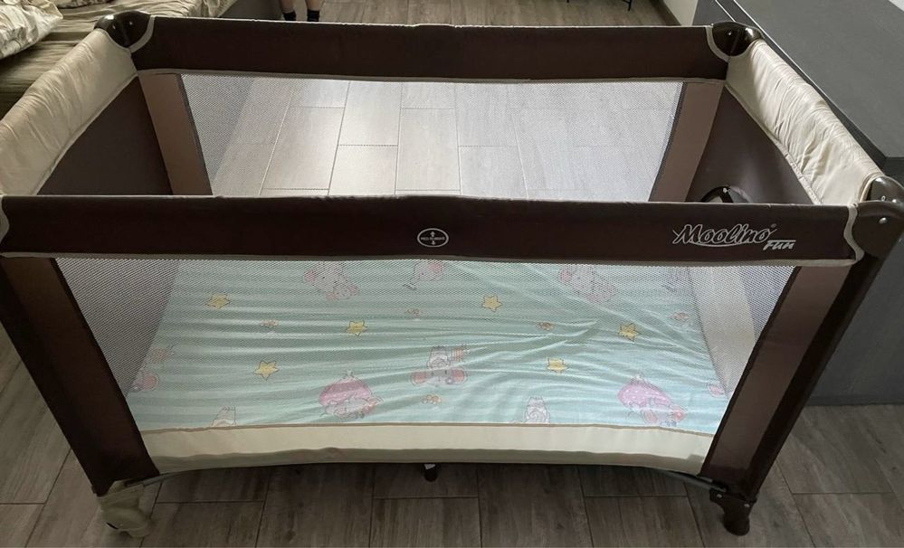Кровать манеж с матрасом