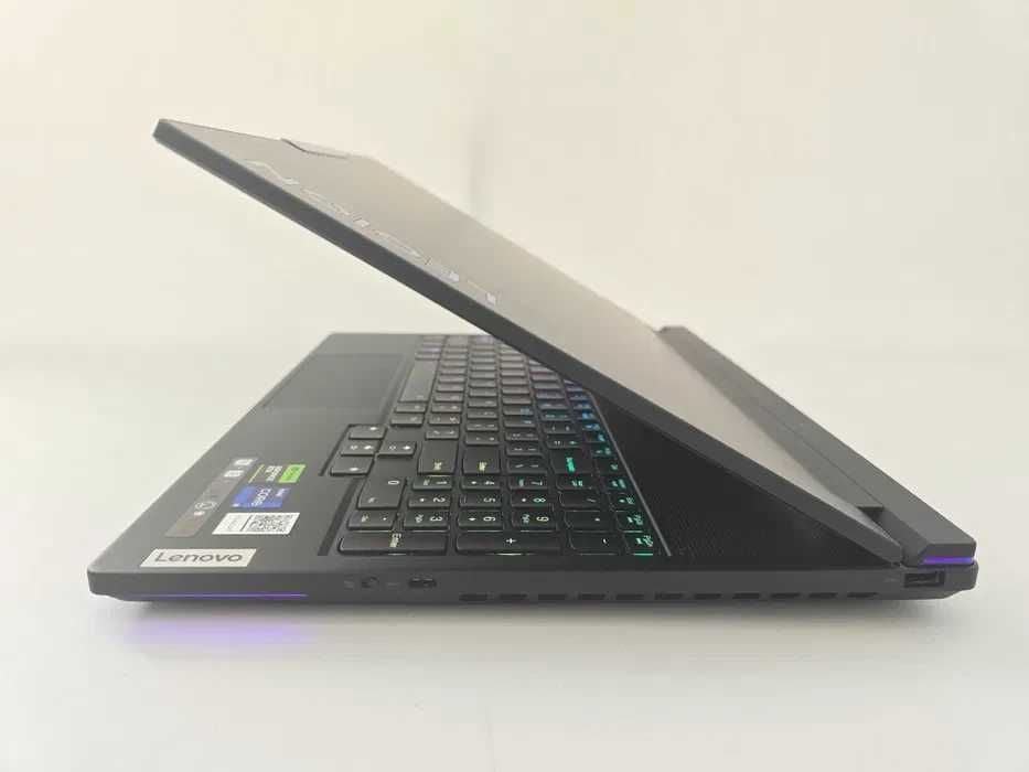 ТОП!Lenovo Legion 9 (2024) I9 14900HX/RTX 4090/32GB/1TB/Mini-LED 3.2K