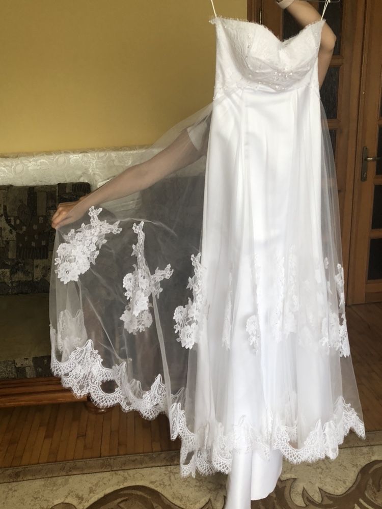 Весільне плаття, сукня
