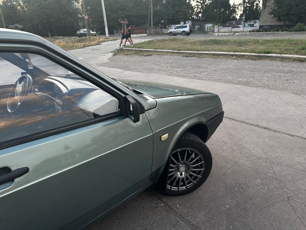 Продам ВАЗ 21099 в Идеальном состояние