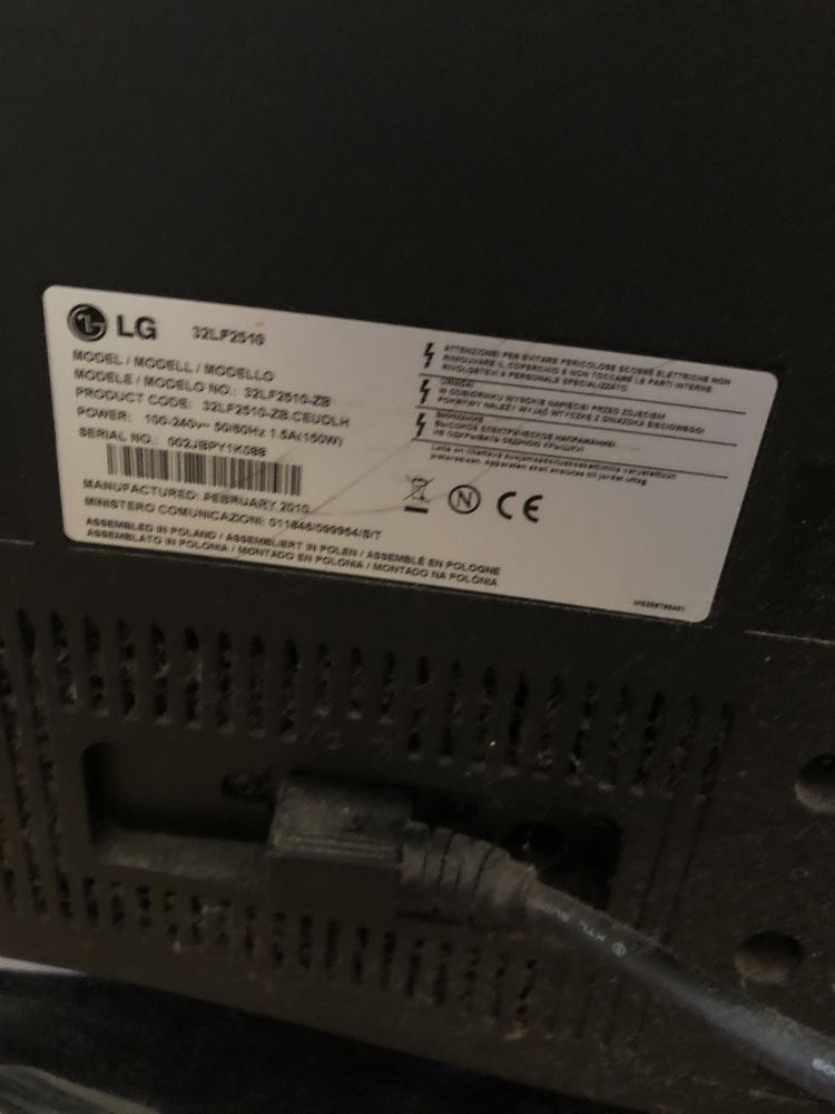 Tv lcd LG a funcionar bem