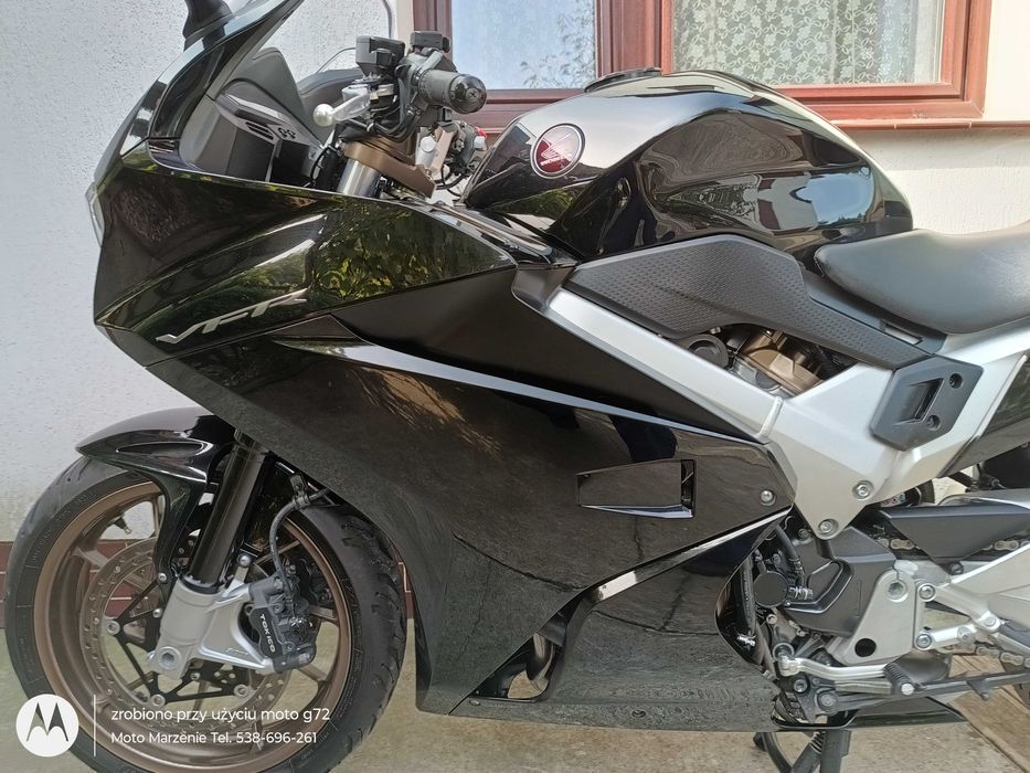 HONDA VFR 800 F ABS TC, VFR800F, 2016r, Kufry, Serwis, Zarejestrowana