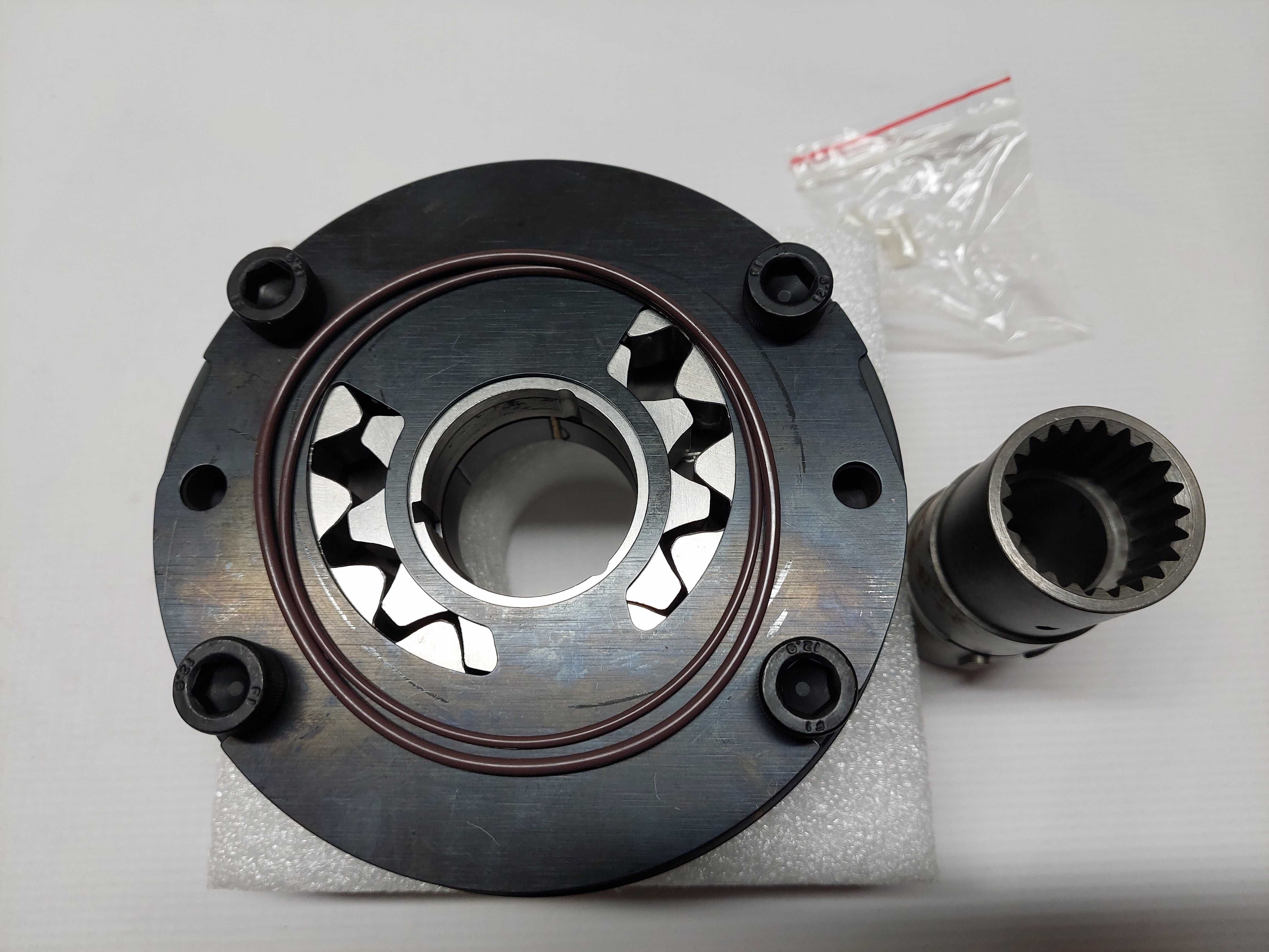 Pompa ładowania A4VG71 przelotowa / charge pump / doładowcza